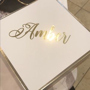 Meet your Posher, Amber